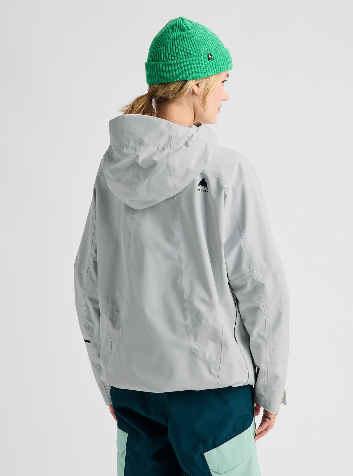 Women's Burton Reserve 2L Relaxed Anorak - Gray Cloud - Burton Anorak Outerwear - alternate view 4