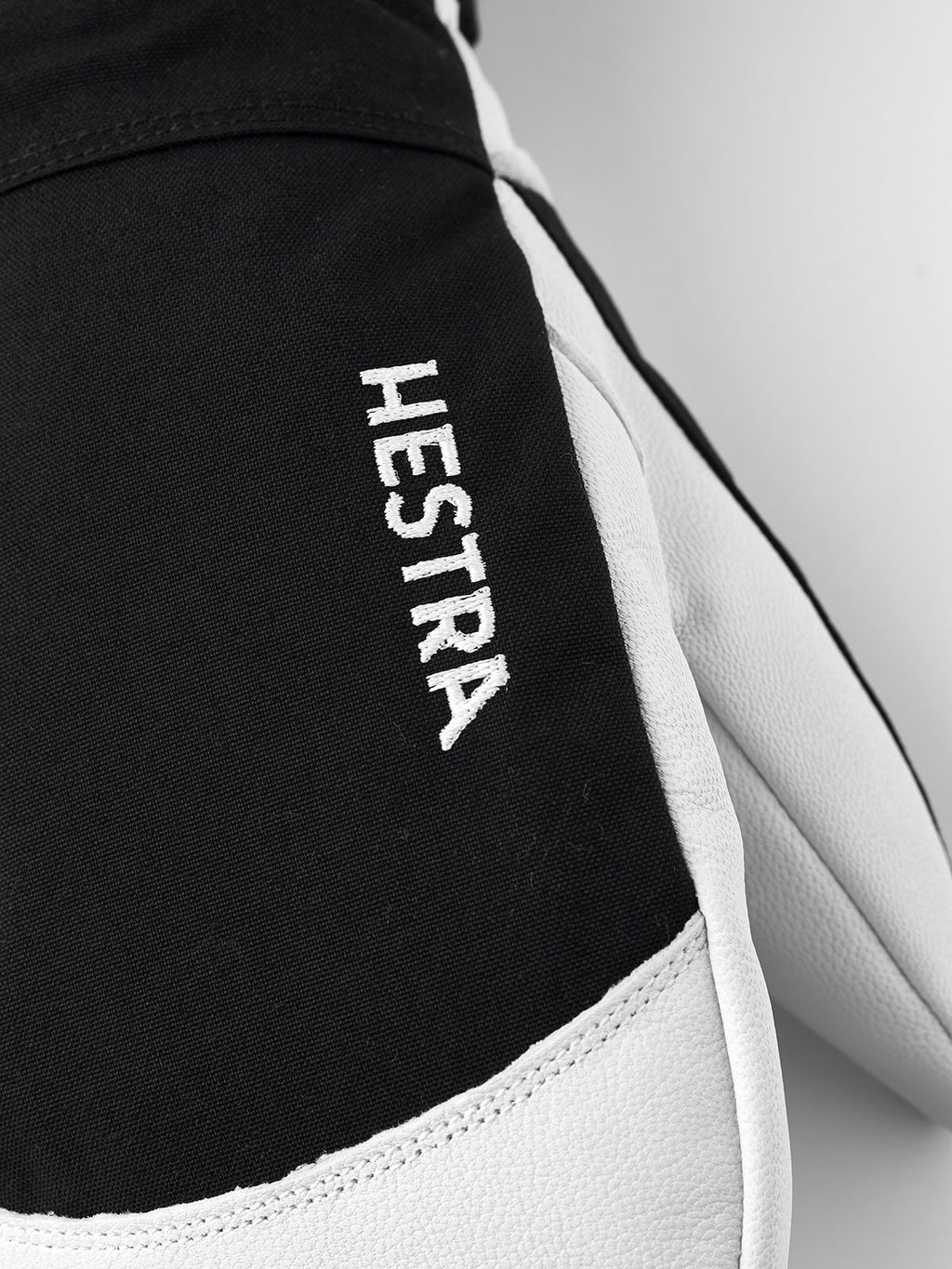 Hestra Heli Ski Mitt - Black - Hestra Mitts - alternate view 2