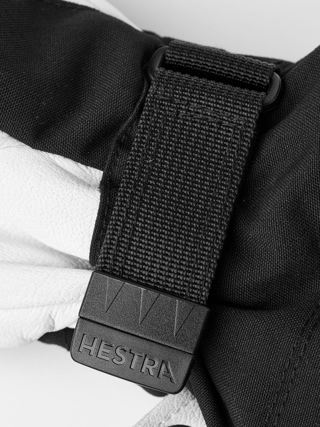 Women's Hestra Heli Ski Mitt - Black/Off White - Hestra Mitts - alternate view 3