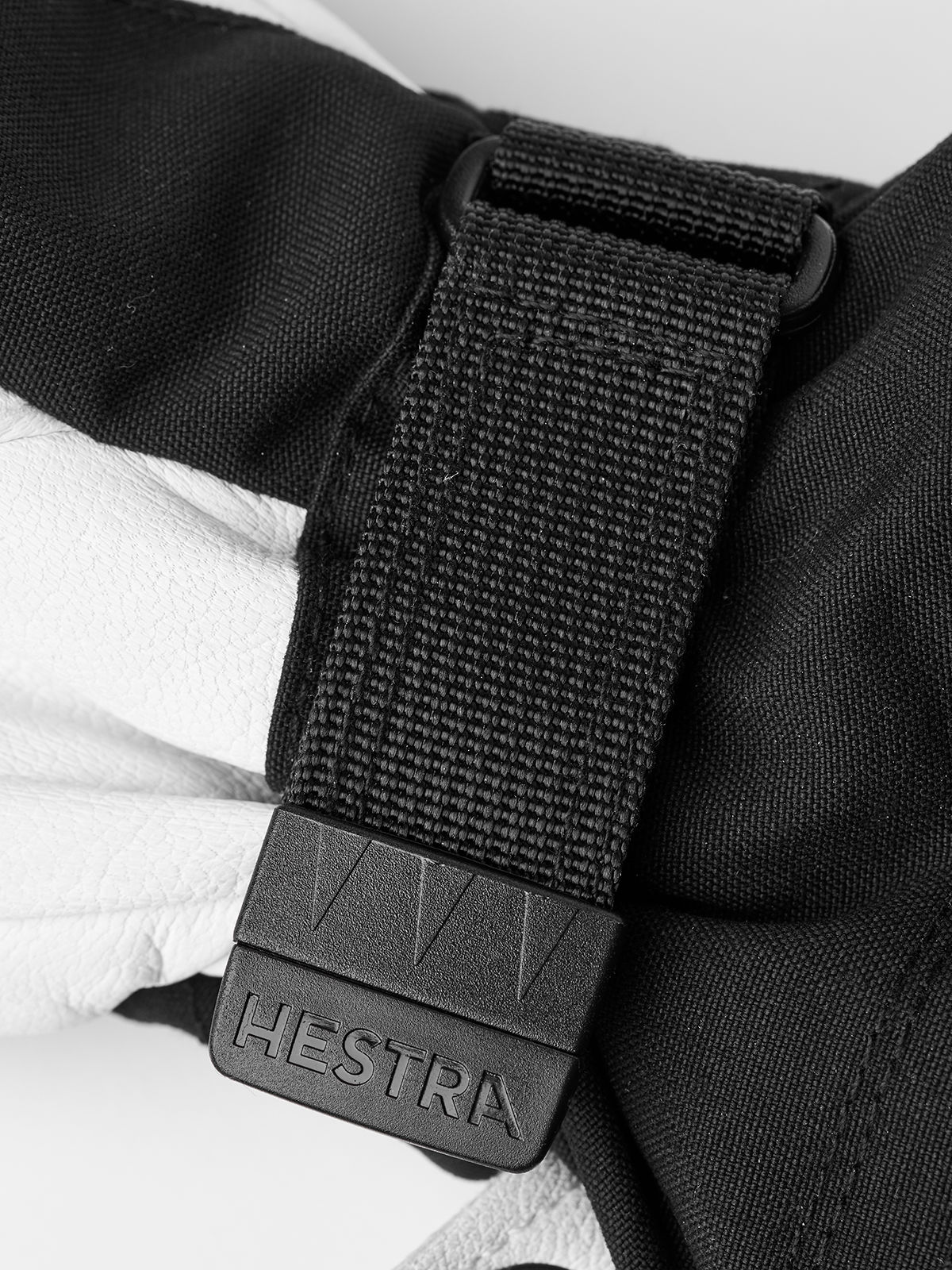 Women's Hestra Heli Ski Mitt - Black/Off White - Hestra Mitts - alternate view 3
