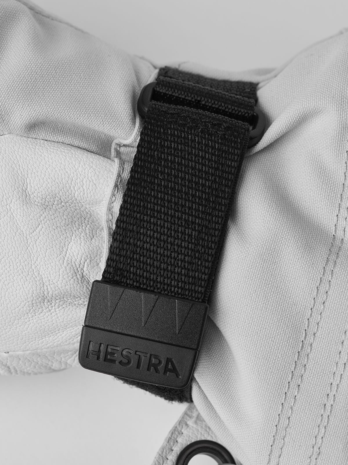 Women's Hestra Heli Ski Mitt - Misty Grey/Off White - Hestra Mitts - alternate view 2