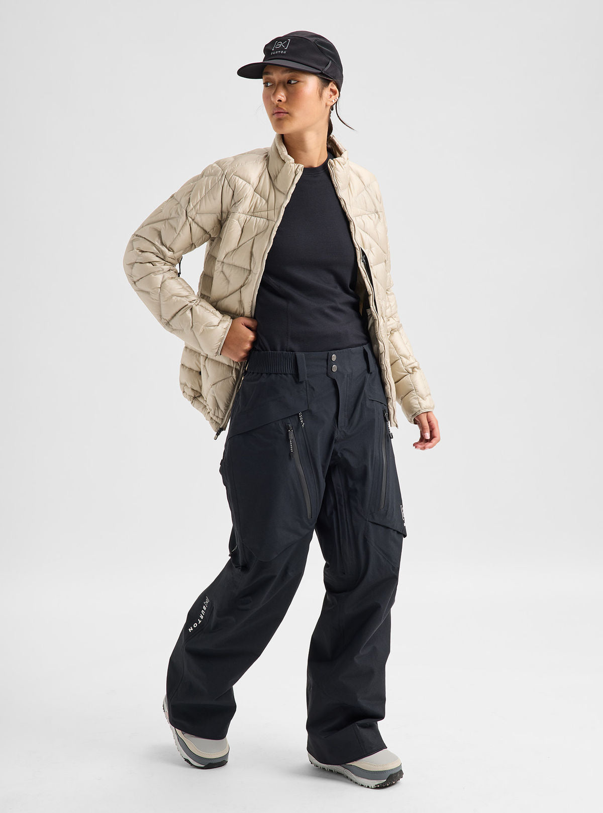 Women's Burton [ak] Insulated Swash GORE-TEX 2L Pants - True Black - Burton Pants Outerwear - alternate view 2