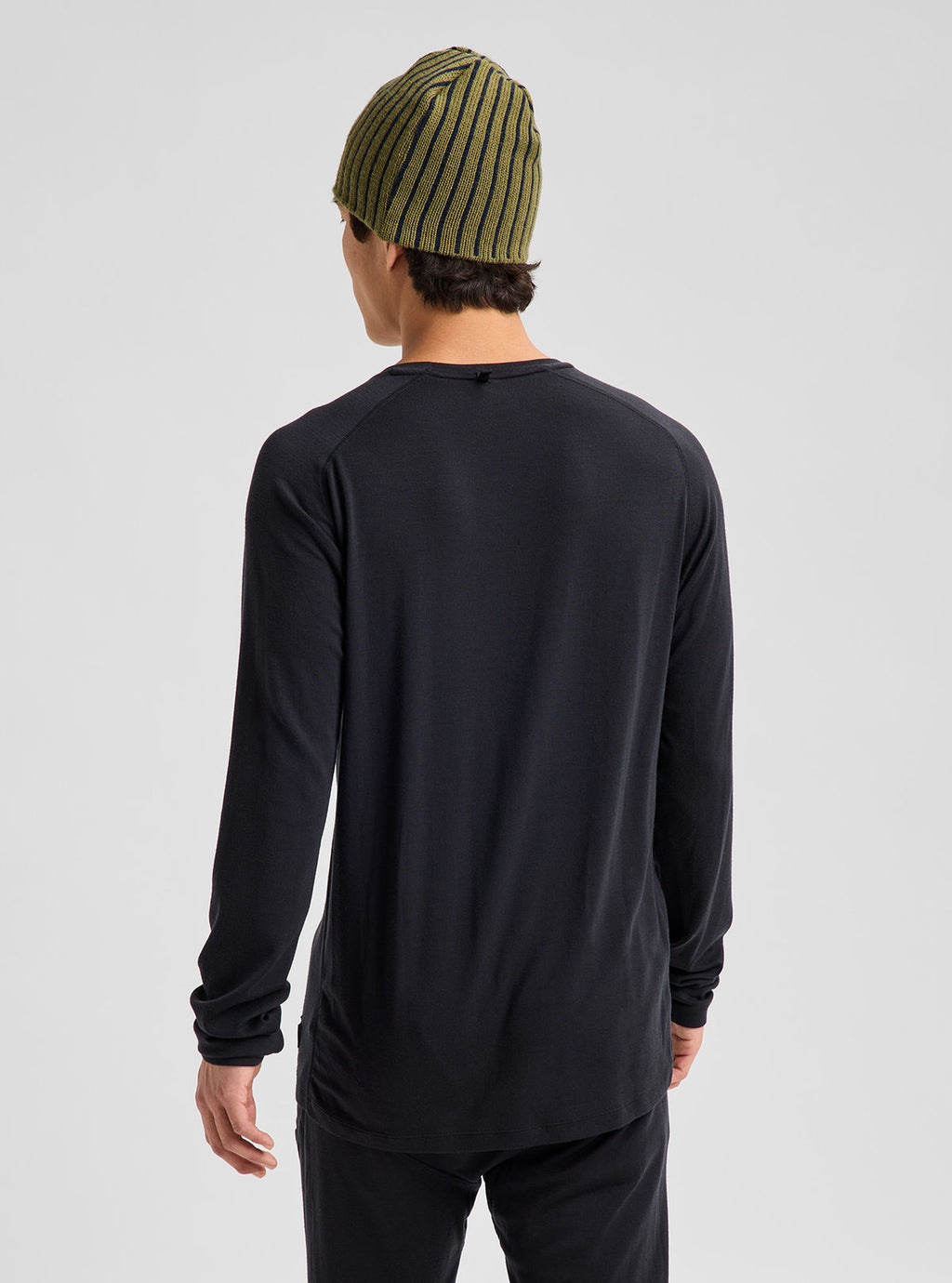 Men's Burton Merino Blend Midweight Base Layer Crew - True Black - Burton Crew Neck Base - alternate view 5